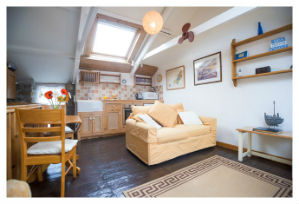 rent in mousehole lounge